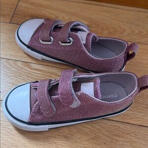 Converse Kids Low-Top Velcro Sneakers - Mauve Pink